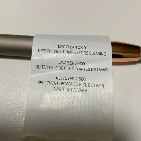 Vintage detachable rabbit hair sweater - Picture 9 of 9